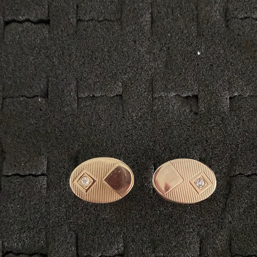 Vintage cufflinks. C1